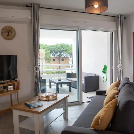 Aparthotel My Residences - Port 3*